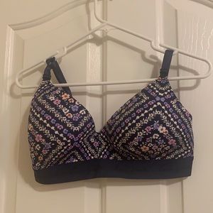 Never worn Pink 34DD Bra
